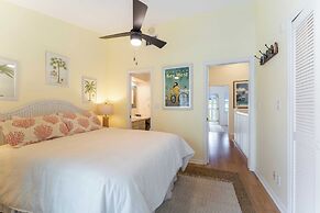 A Place In Paradise by Avantstay Key West Walkable w/ Shared Pool Week