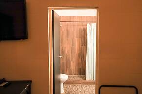 ANTIQUE Guest House Fundidora