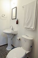 ANTIQUE Guest House Fundidora