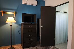 ANTIQUE Guest House Fundidora