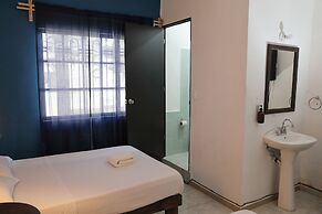 ANTIQUE Guest House Fundidora