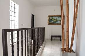 ANTIQUE Guest House Fundidora