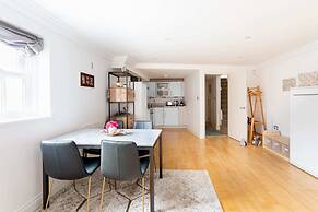 Duke of Clarence Duplex