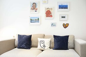 Bright Chelsea Garden Nest