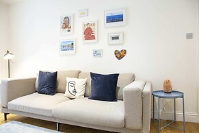 Bright Chelsea Garden Nest