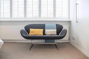 Stunning Rare Soho Gem