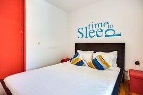 Bright Maida Vale Apartment