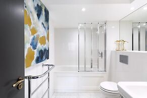 Classy Notting Hill Nest