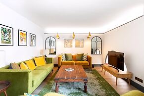 Classy Notting Hill Nest