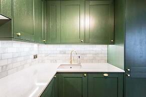 Classy Notting Hill Nest