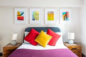 Classy Notting Hill Nest