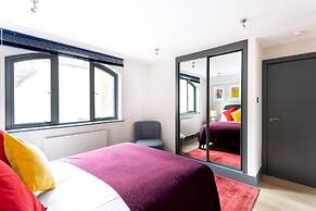 Classy Notting Hill Nest
