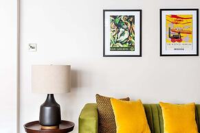 Classy Notting Hill Nest