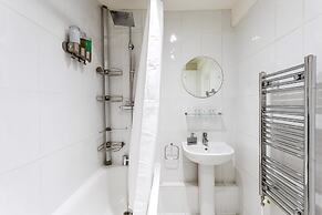 Cosy Pimlico Retreat