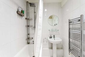 Cosy Pimlico Retreat