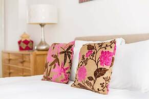 Cosy Pimlico Retreat