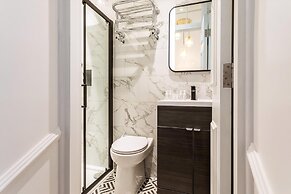 Fabulous Gloucester Road Apartment