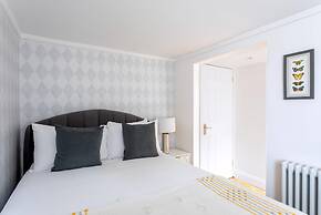 Fabulous Gloucester Road Apartment