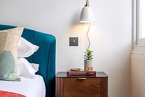 Stunning Earls Court Flat
