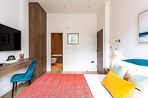 Stunning Earls Court Flat