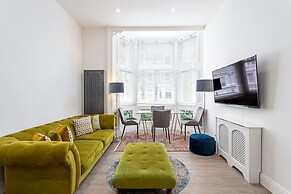 Charming Chelsea Flat