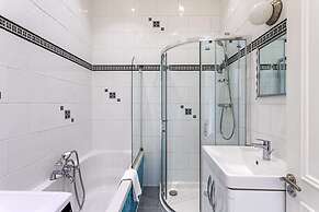 Charming Chelsea Flat