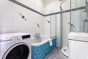 Charming Chelsea Flat