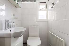 Charming Chelsea Flat