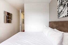 Holborn Flat With Green Views