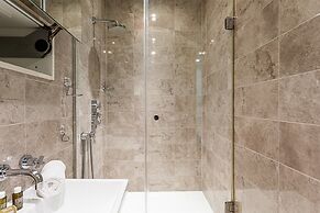 Holborn Flat With Green Views