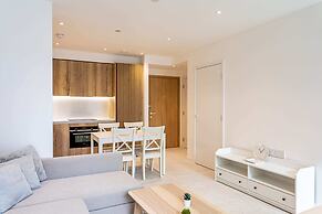Whitechapel Modern Studio Flat