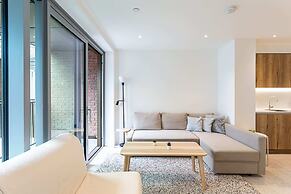 Whitechapel Modern Studio Flat