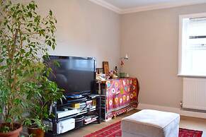 Whitechapel Modern Studio Flat