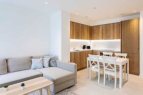 Whitechapel Modern Studio Flat