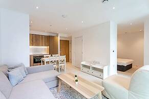 Whitechapel Modern Studio Flat