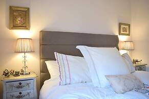 Whitechapel Modern Studio Flat