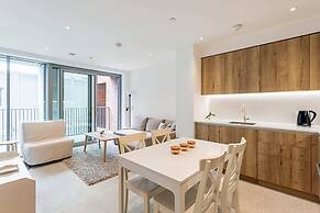 Whitechapel Modern Studio Flat