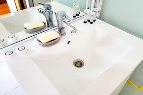 Bright & Cosy One-bed Apartment