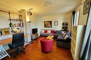 Bright & Cosy One-bed Apartment