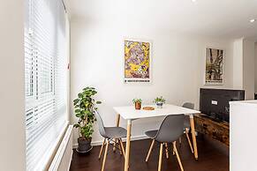 Bright & Cosy One-bed Apartment