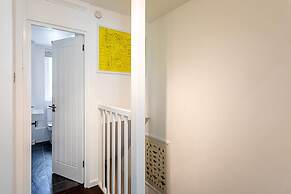 Bright & Cosy One-bed Apartment