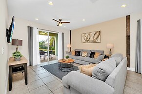 Fun and Stylish Family Villa in Encore Resort!