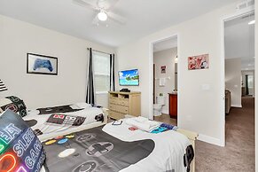 Fun and Stylish Family Villa in Encore Resort!