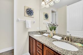 Fun and Stylish Family Villa in Encore Resort!