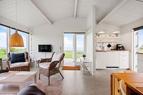 Cozy 2-bedroom J Seaside Escape at Summerhouse