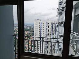 Beautiful Condominium With Swimming Pools Ect