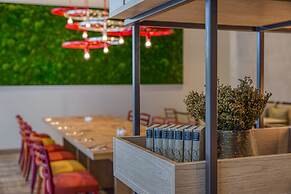 IntercityHotel Berlin Airport BER Terminal 1+2