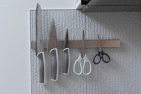 Kraków Błonia Apartment by Renters