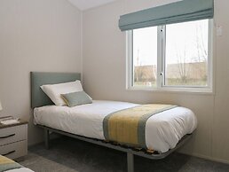 Lodge at Chichester Lakeside