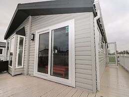 Lodge at Chichester Lakeside
